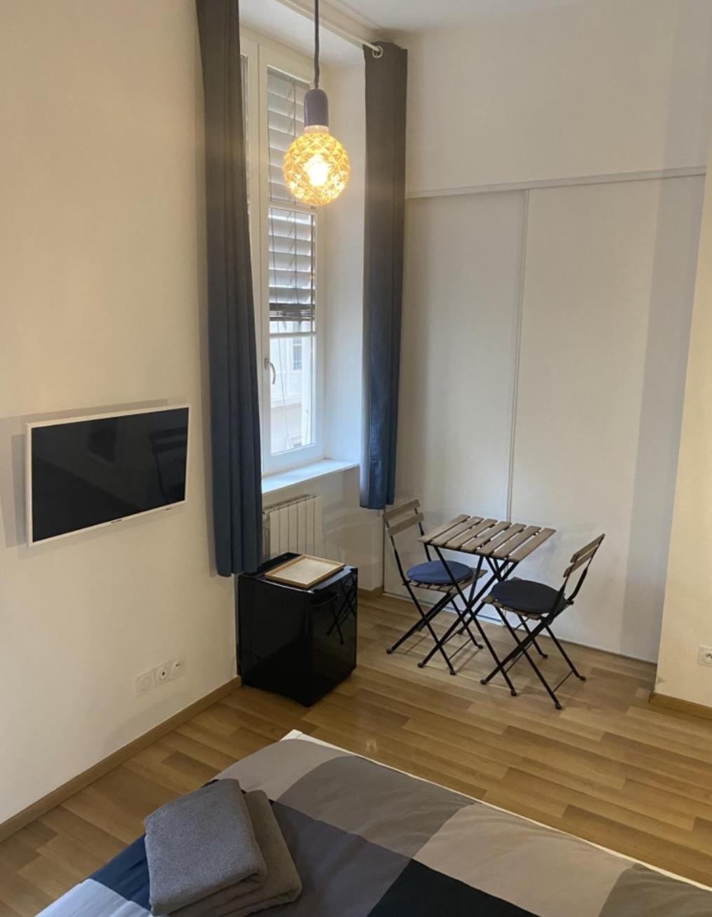 Chambre Confort Centre Ville Chez L'Habitant リヨン エクステリア 写真